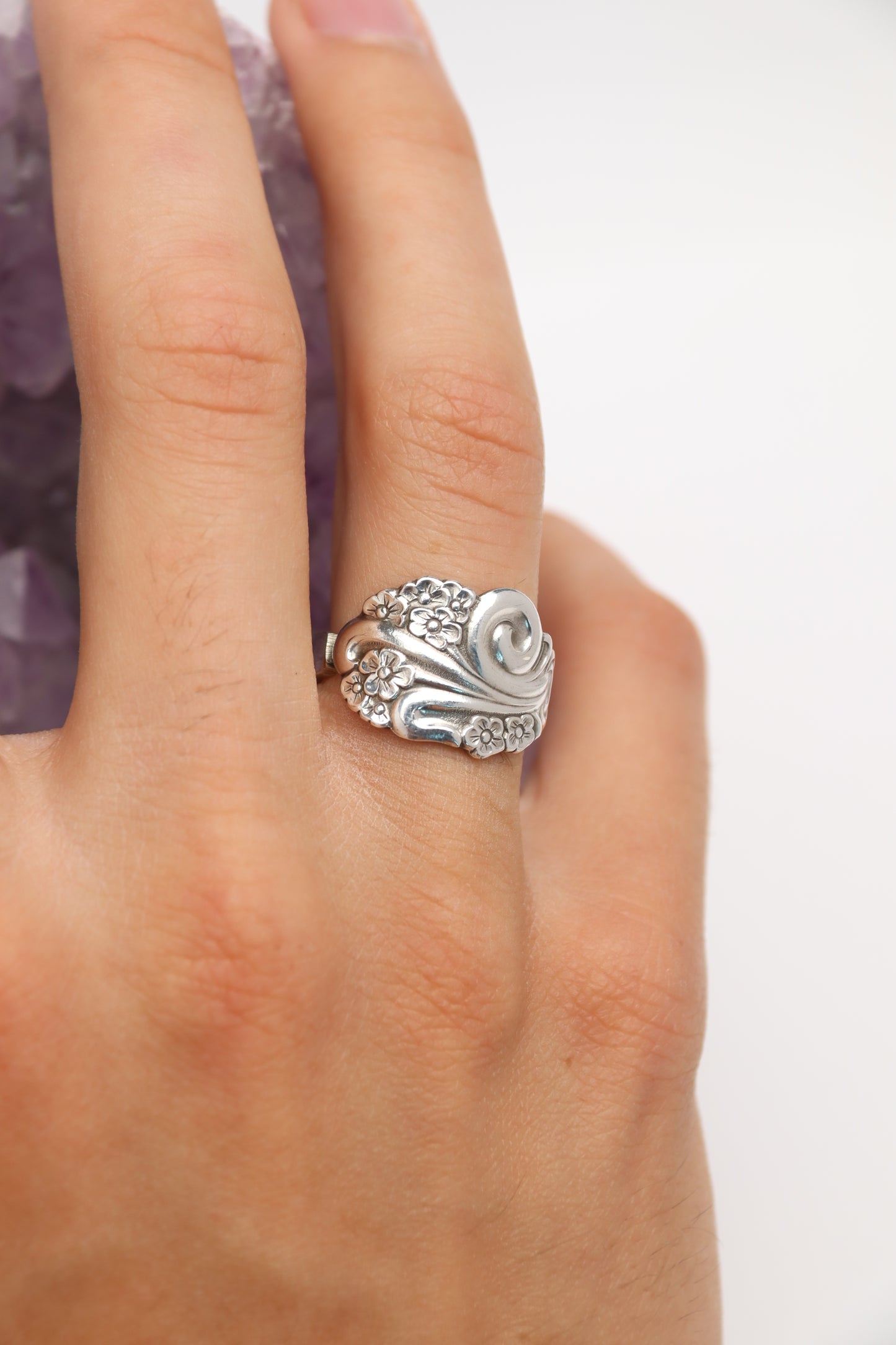RING08